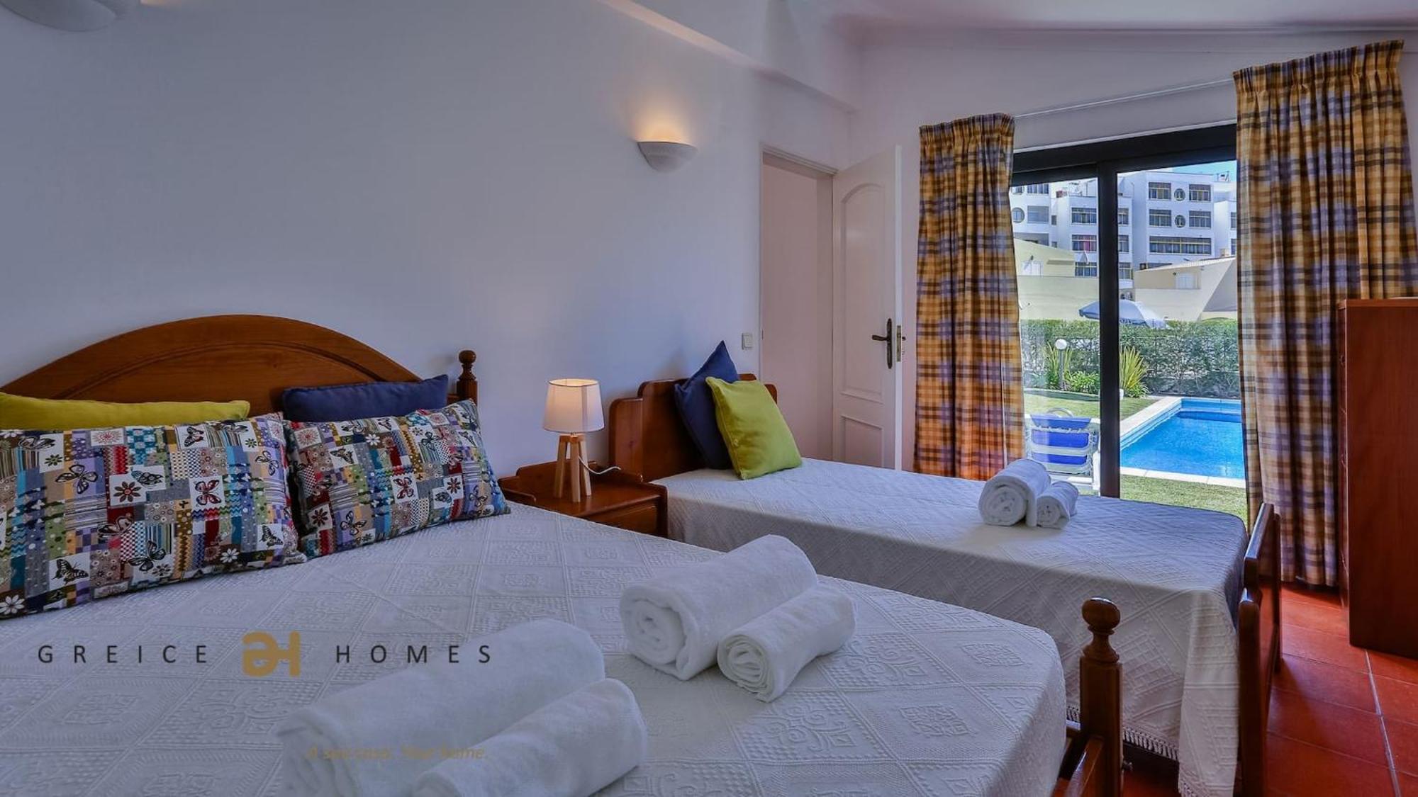 Greice Homes-650 Meters From The Beach, 4 Bedrooms Villa For Holidays In Vilamoura-Quarteira Extérieur photo